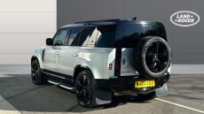 Land Rover Defender 3.0 D250 X-Dynamic HSE 110 5dr Auto Diesel Estate